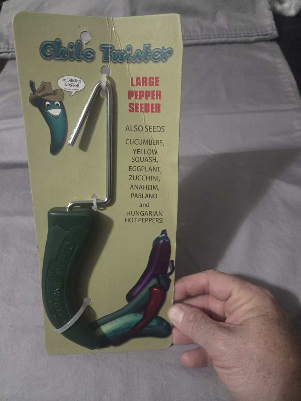 Twister Large Pepper Seeder - Dark Green Handle, Silver Metal